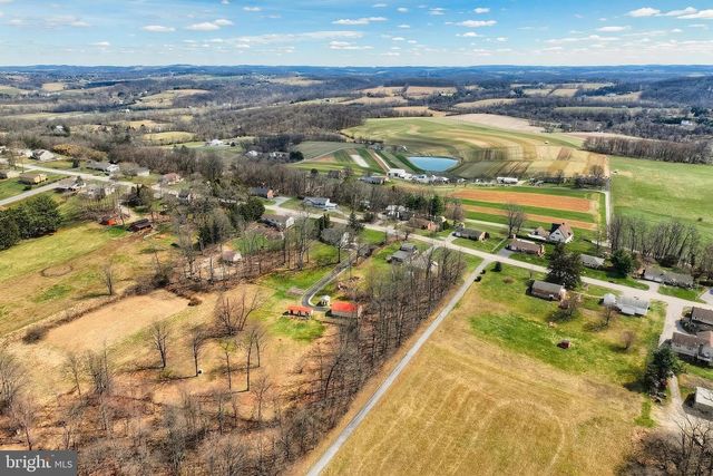 3449 INDIAN ROCK DAM RD, York, PA 17408