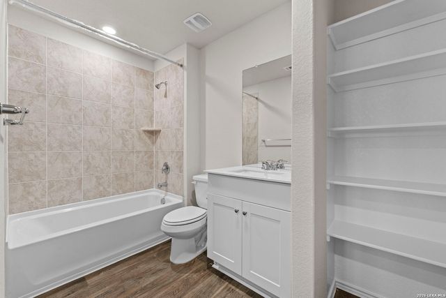 1530 Champagne Oak, New Braunfels, TX 78130