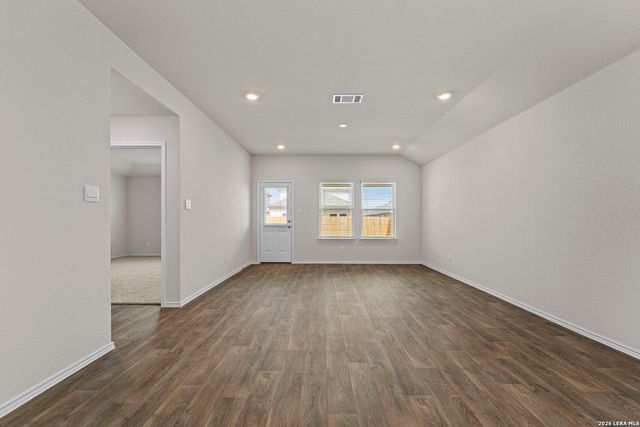 1530 Champagne Oak, New Braunfels, TX 78130