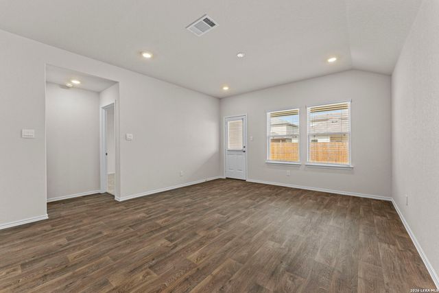 1530 Champagne Oak, New Braunfels, TX 78130