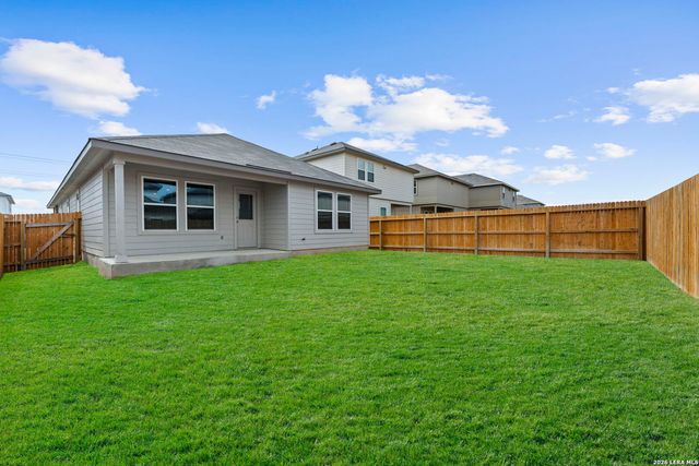 1530 Champagne Oak, New Braunfels, TX 78130