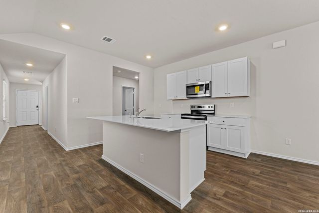 1530 Champagne Oak, New Braunfels, TX 78130