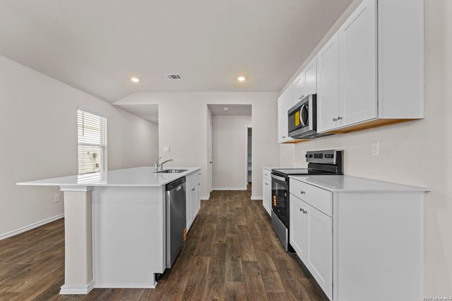 1530 Champagne Oak, New Braunfels, TX 78130