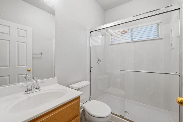 2525 Marsh Wren Way, Elk Grove, CA 95757
