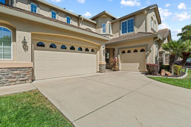 2525 Marsh Wren Way, Elk Grove, CA 95757