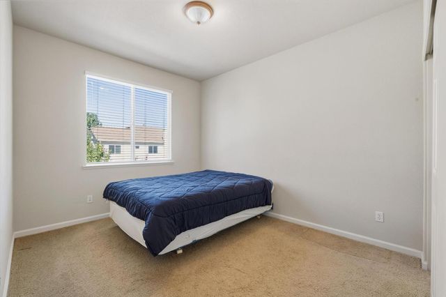2525 Marsh Wren Way, Elk Grove, CA 95757