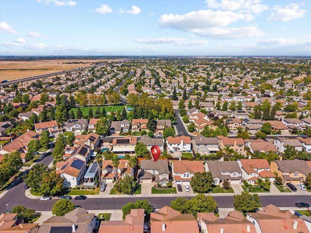 2525 Marsh Wren Way, Elk Grove, CA 95757