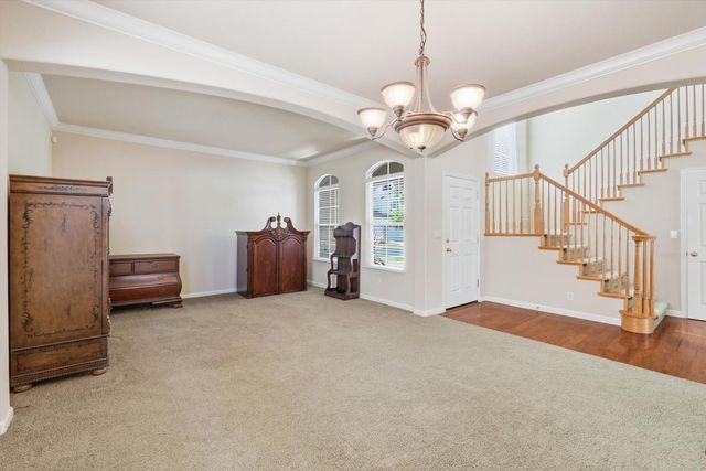 2525 Marsh Wren Way, Elk Grove, CA 95757