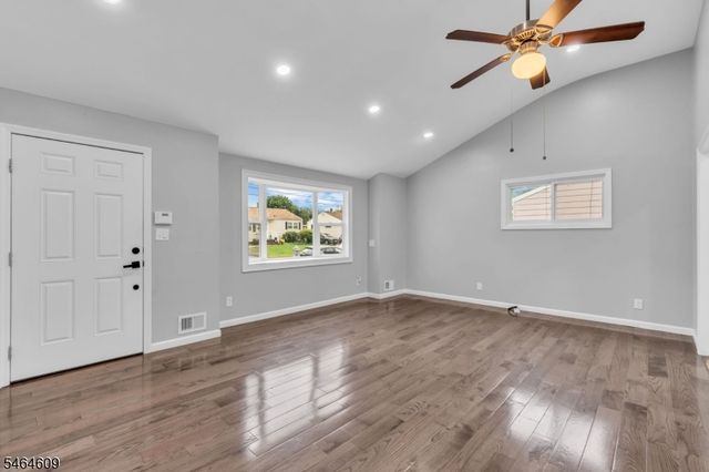 418 Harrison Ave, Manville Boro, NJ 08835