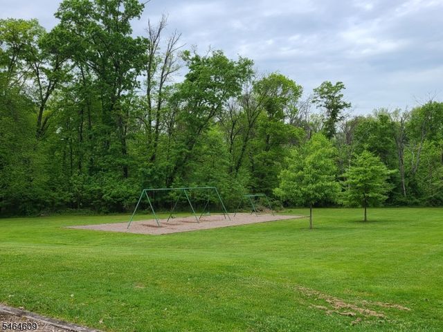 418 Harrison Ave, Manville Boro, NJ 08835