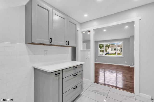 418 Harrison Ave, Manville Boro, NJ 08835