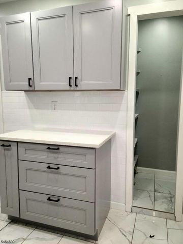 418 Harrison Ave, Manville Boro, NJ 08835