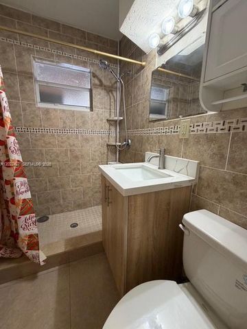 6370 SW 17th St, West Miami, FL 33155