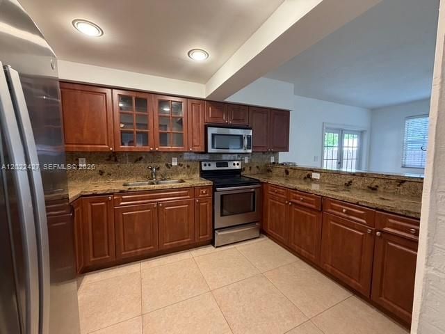 6370 SW 17th St, West Miami, FL 33155