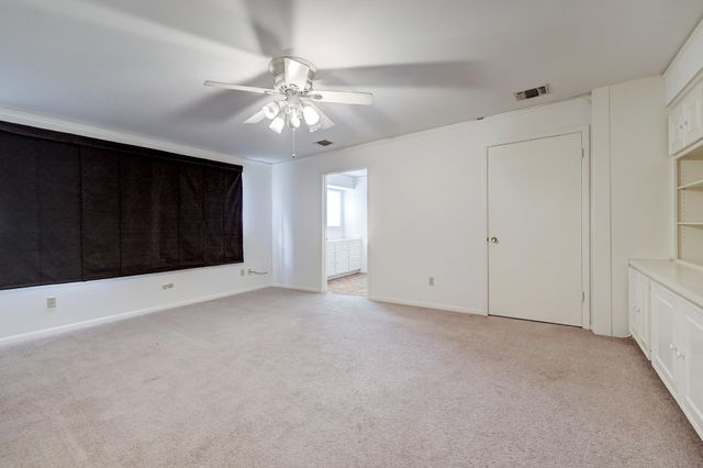 4002 Portsmouth Avenue, Houston, TX 77027