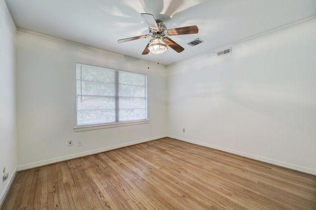 4002 Portsmouth Avenue, Houston, TX 77027