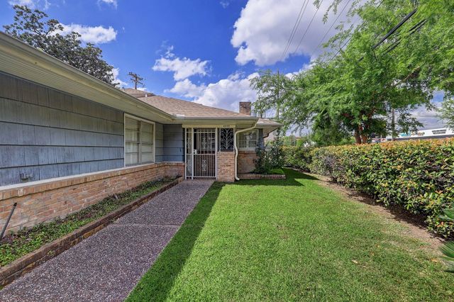 4002 Portsmouth Avenue, Houston, TX 77027
