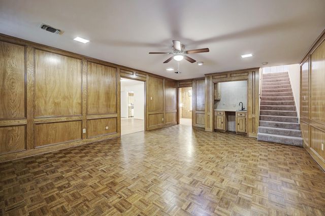 4002 Portsmouth Avenue, Houston, TX 77027