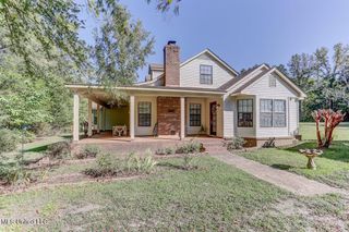 276 E Sweetwater Road, Byhalia, MS 38611