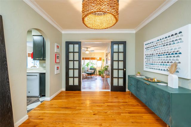 937 Caulder Avenue, Des Moines, IA 50315