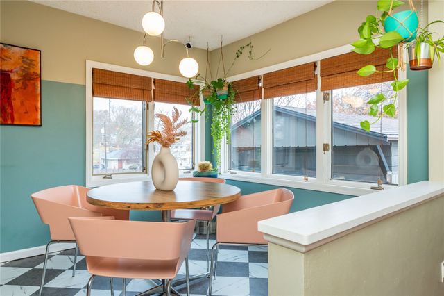 937 Caulder Avenue, Des Moines, IA 50315