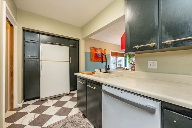 937 Caulder Avenue, Des Moines, IA 50315