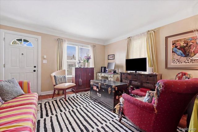 23164 Donald Avenue, Eastpointe, MI 48021