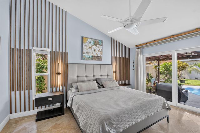 5817 Laurel Green Circle, Boynton Beach, FL 33437