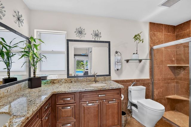 5817 Laurel Green Circle, Boynton Beach, FL 33437