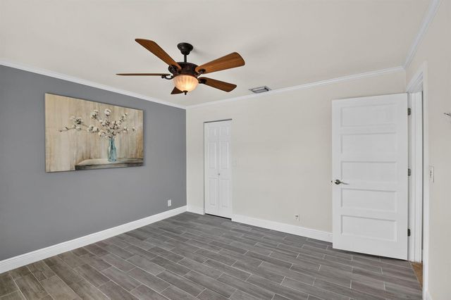 5817 Laurel Green Circle, Boynton Beach, FL 33437