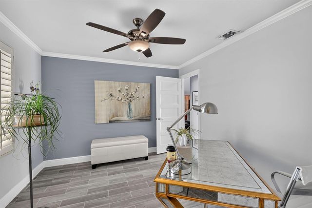 5817 Laurel Green Circle, Boynton Beach, FL 33437