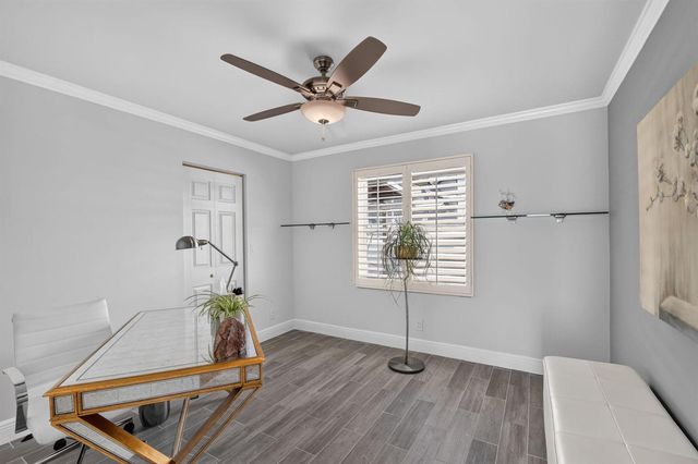 5817 Laurel Green Circle, Boynton Beach, FL 33437