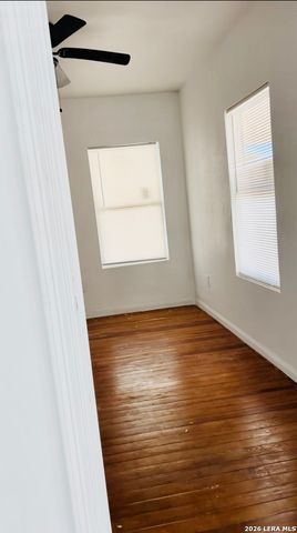 1023 Highland, San Antonio, TX 78210