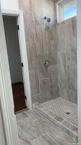 1023 Highland, San Antonio, TX 78210