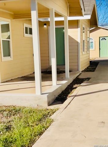 1023 Highland, San Antonio, TX 78210