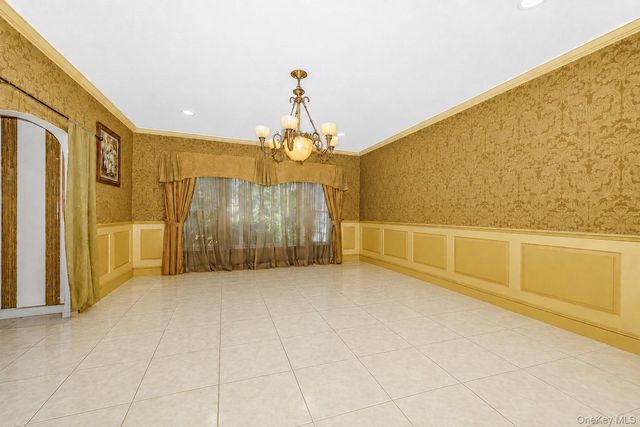 4 Rose Court, Centereach, NY 11720