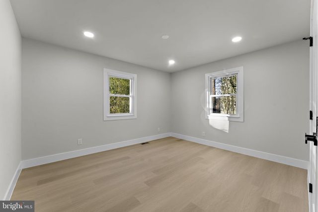 9603 WOODLAND AVE, Lanham, MD 20706