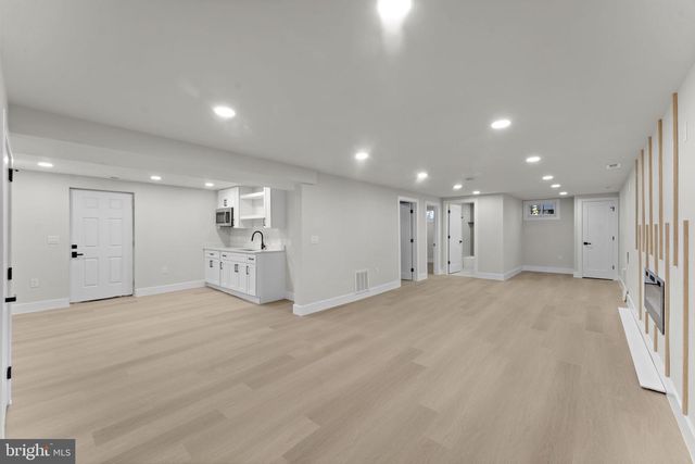 9603 WOODLAND AVE, Lanham, MD 20706