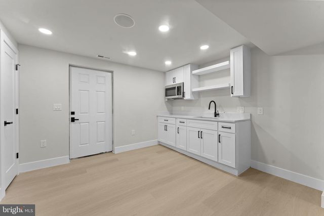 9603 WOODLAND AVE, Lanham, MD 20706