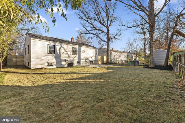 9603 WOODLAND AVE, Lanham, MD 20706