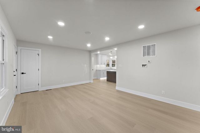 9603 WOODLAND AVE, Lanham, MD 20706