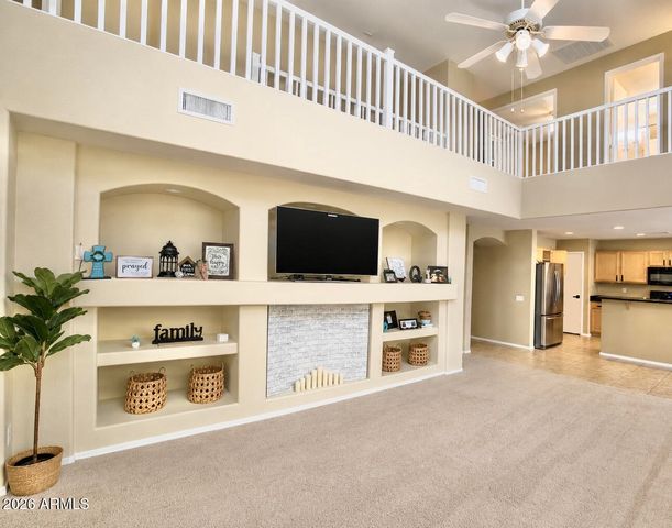29173 N YELLOW BEE Drive, San Tan Valley, AZ 85143