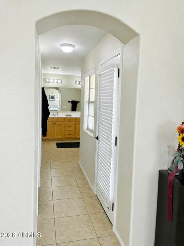 29173 N YELLOW BEE Drive, San Tan Valley, AZ 85143