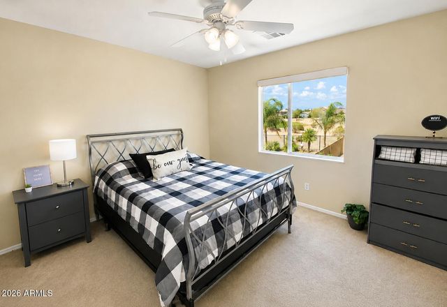 29173 N YELLOW BEE Drive, San Tan Valley, AZ 85143