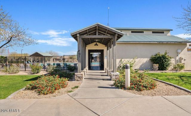 29173 N YELLOW BEE Drive, San Tan Valley, AZ 85143