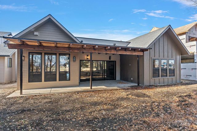 116 S Carbon Rivet Ave, Eagle, ID 83616