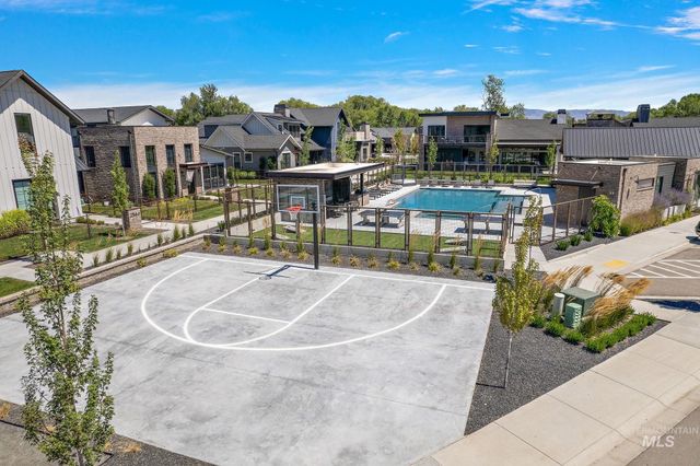 116 S Carbon Rivet Ave, Eagle, ID 83616