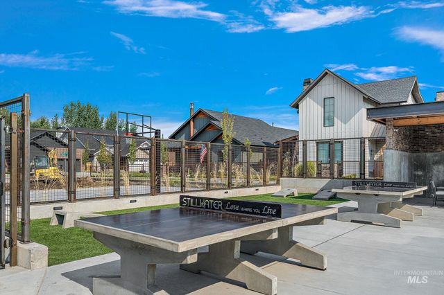 116 S Carbon Rivet Ave, Eagle, ID 83616
