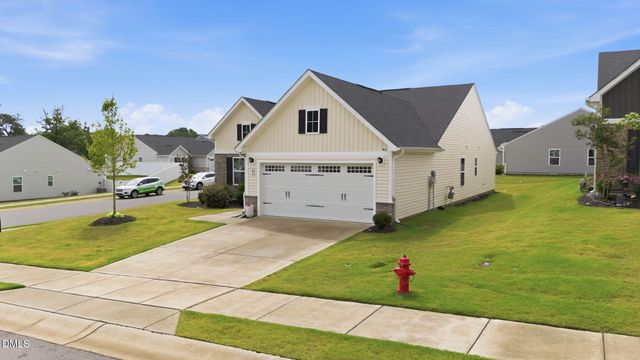 82 Coble Farms Place, Fuquay Varina, NC 27526