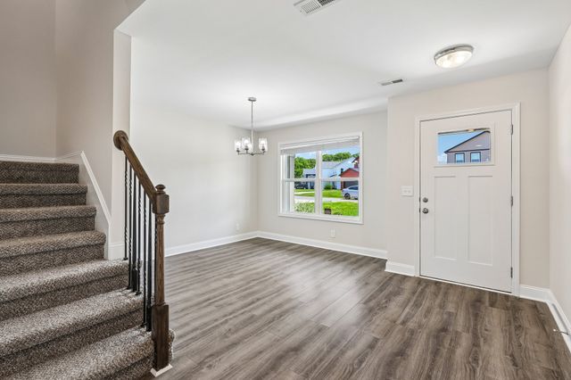 203 Clark Rd, Clarksville, TN 37042